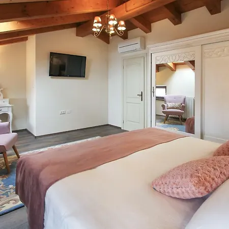 Villa Maria Tereza
