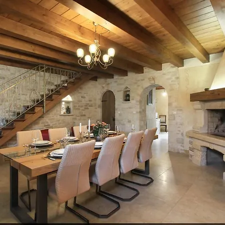 Villa Maria Tereza *