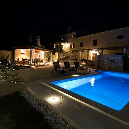 Maria Tereza Villa Zminj