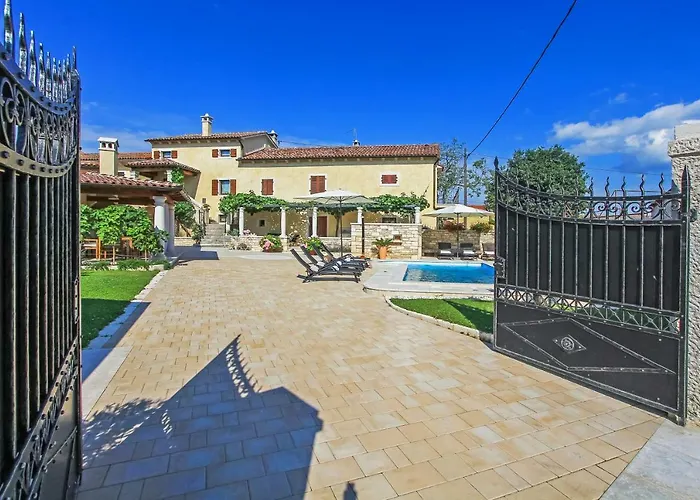 Villa Maria Tereza